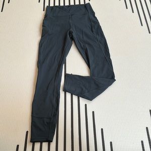 Lululemon invigorate 7/8 pant-size 6